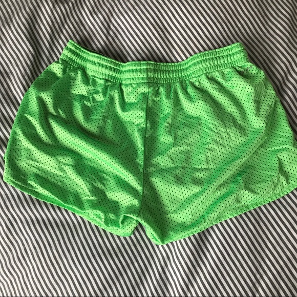 EUC Nike lime green drawstring dri-fit shorts - M - Picture 2 of 4
